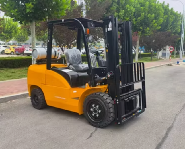Heli VFL30 3–4T LPG Forklift for Hire – Heavy Lift Forklifts