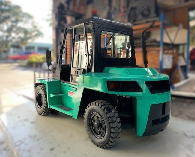 7 Tonne Mitsubishi FD70T - For Hire