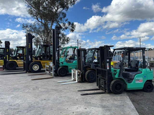 7-16 Tonne Diesel Forklifts - Used