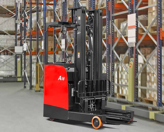 Hangcha A Series Stand-on Reach Truck 1.5–1.8T – Heavy Lift Forklifts